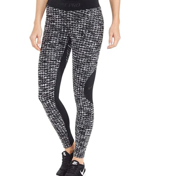 Nike Pants - Nike Women's Pro Hyperwarm Training Tights (NWOT)